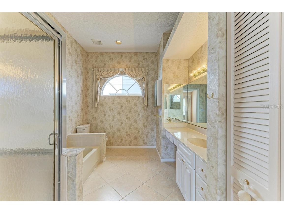 4227 Placid Drive Sarasota FL 34243 A4654976 image23
