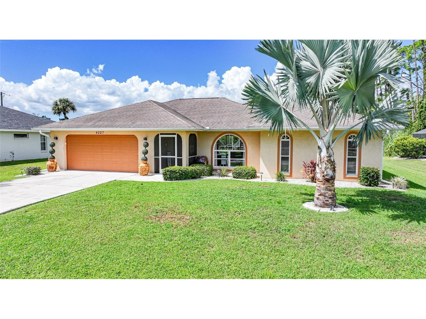 4227 Winona Street Port Charlotte FL 33948 C7515523 image1