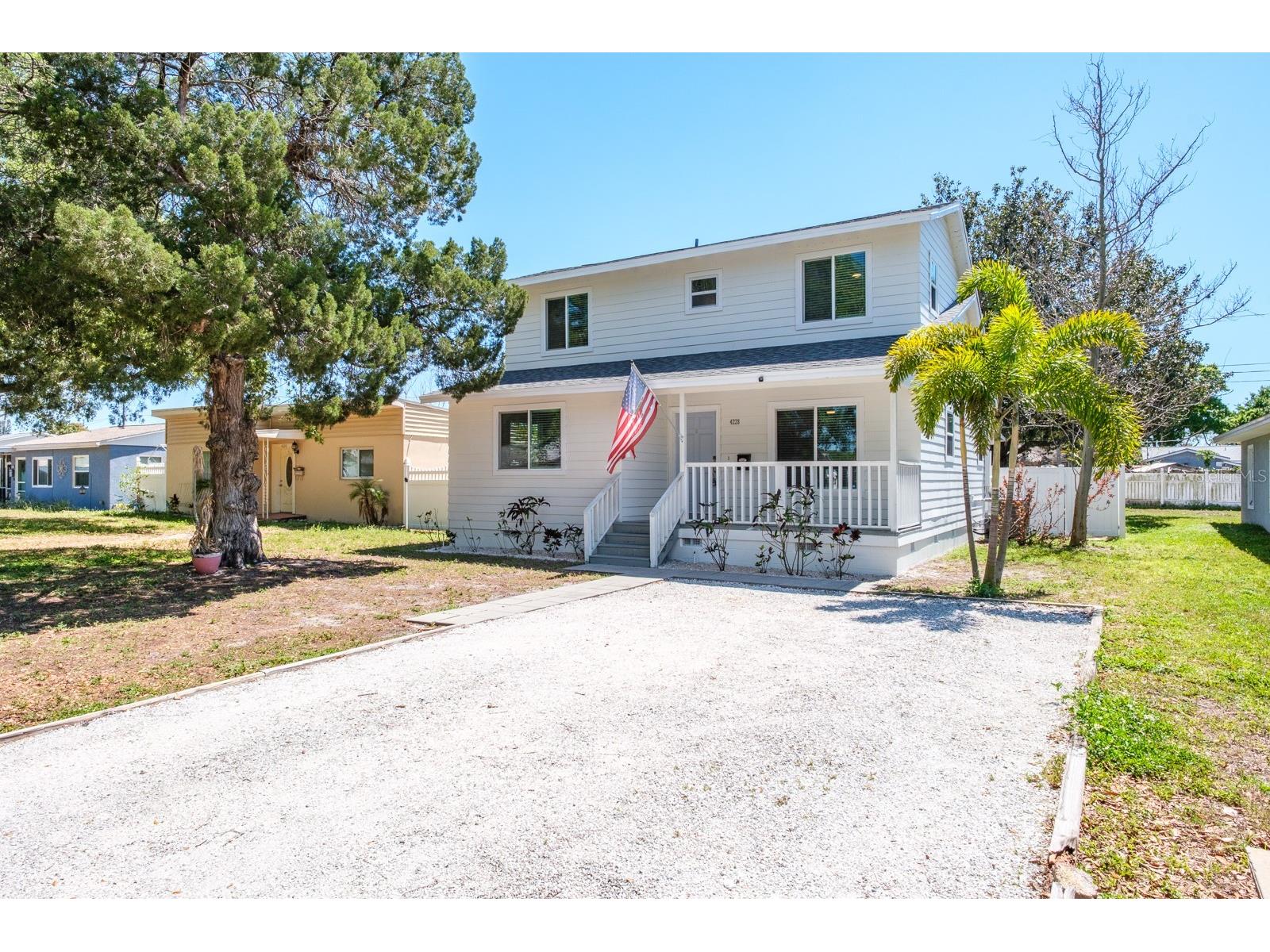 4228 37th Avenue N Saint Petersburg FL 33713 TB8490887 image1