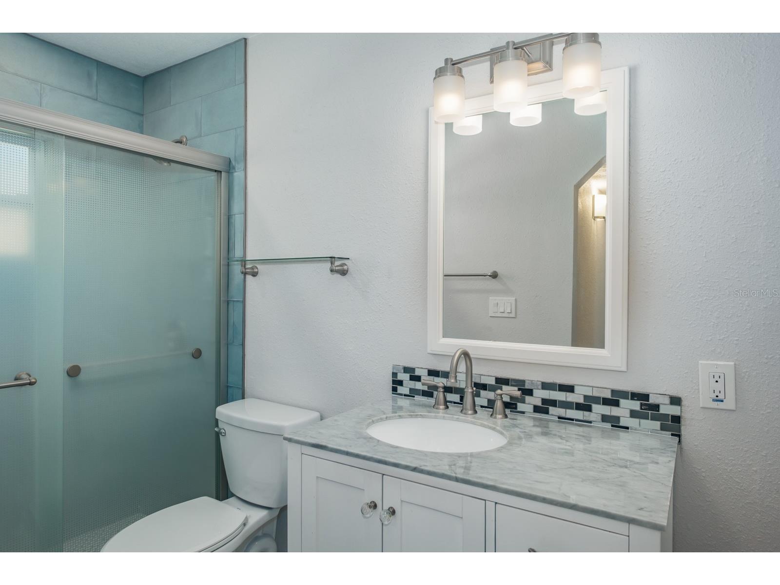 4228 37th Avenue N Saint Petersburg FL 33713 TB8490887 image19