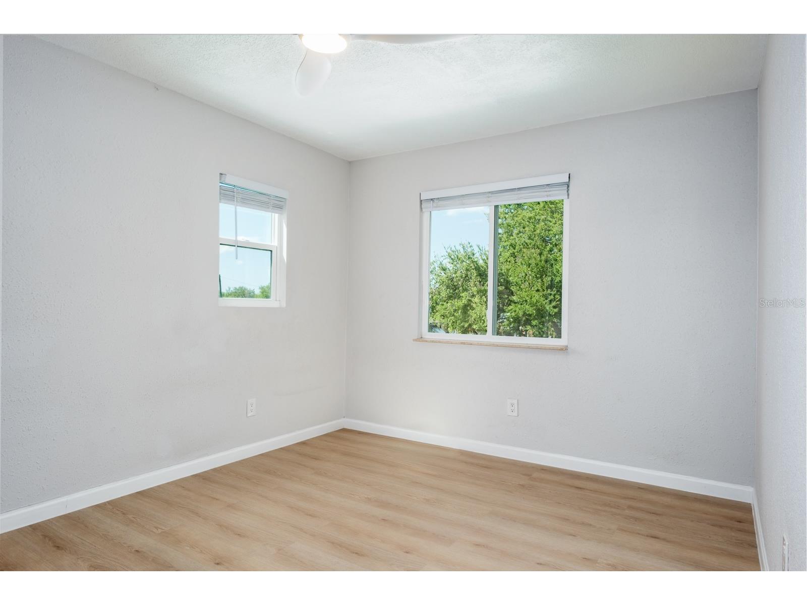 4228 37th Avenue N Saint Petersburg FL 33713 TB8490887 image21
