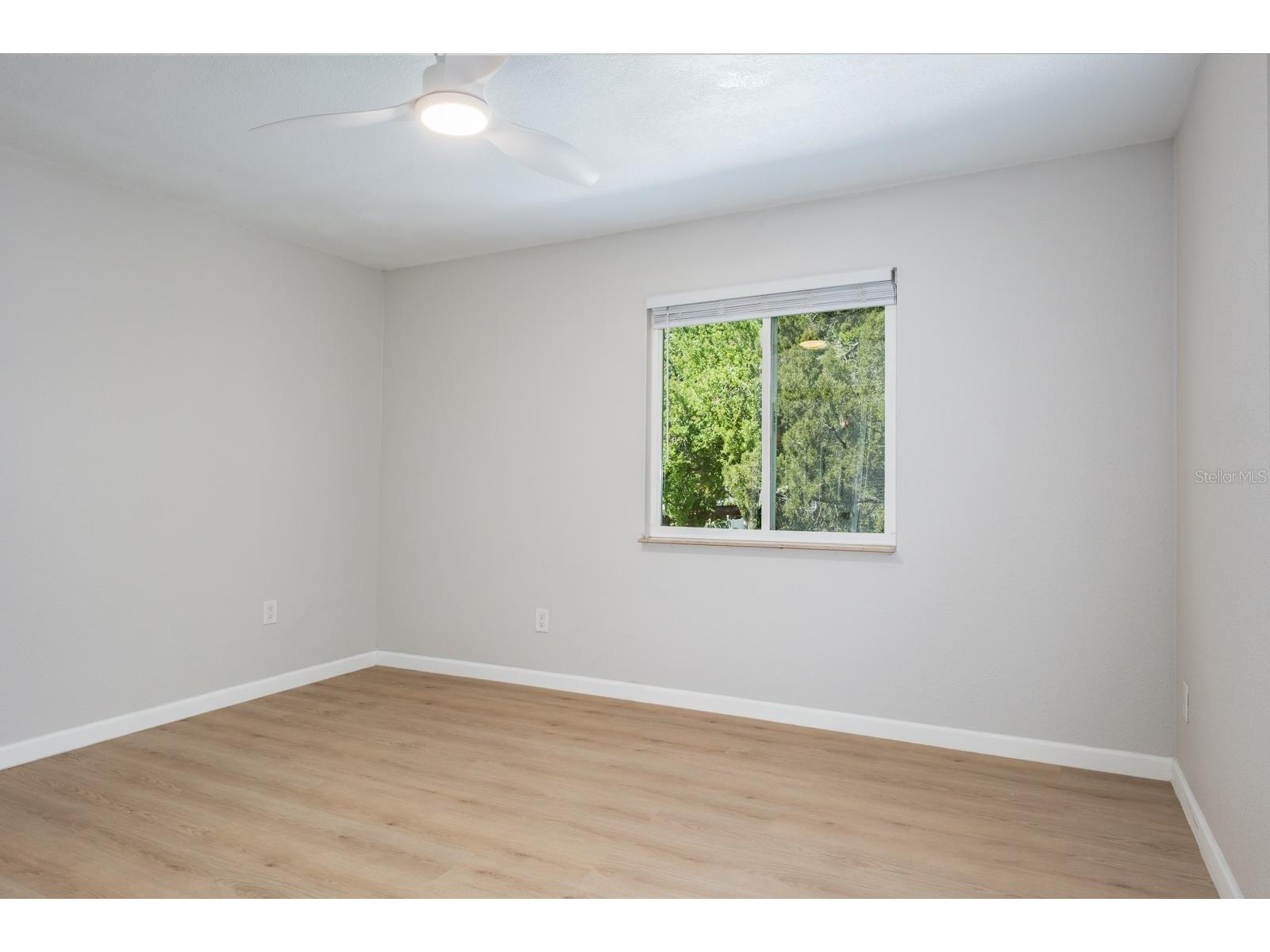 4228 37th Avenue N Saint Petersburg FL 33713 TB8490887 image24