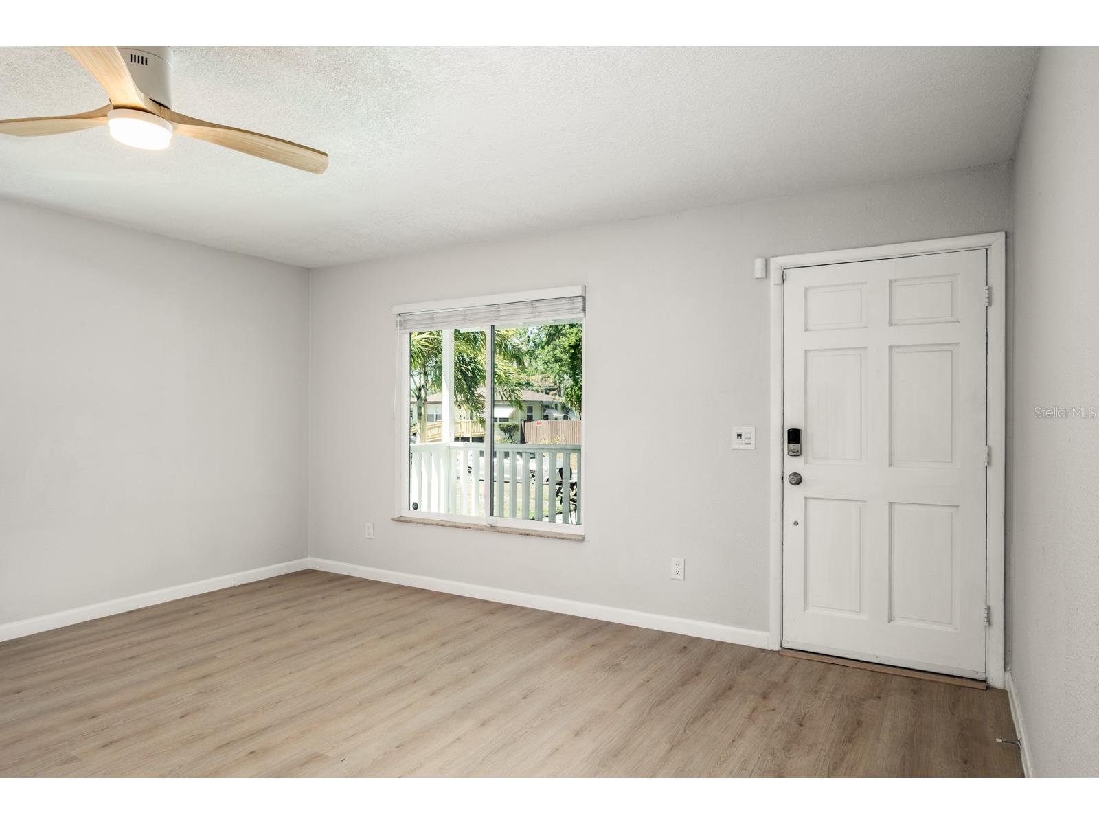 4228 37th Avenue N Saint Petersburg FL 33713 TB8490887 image4