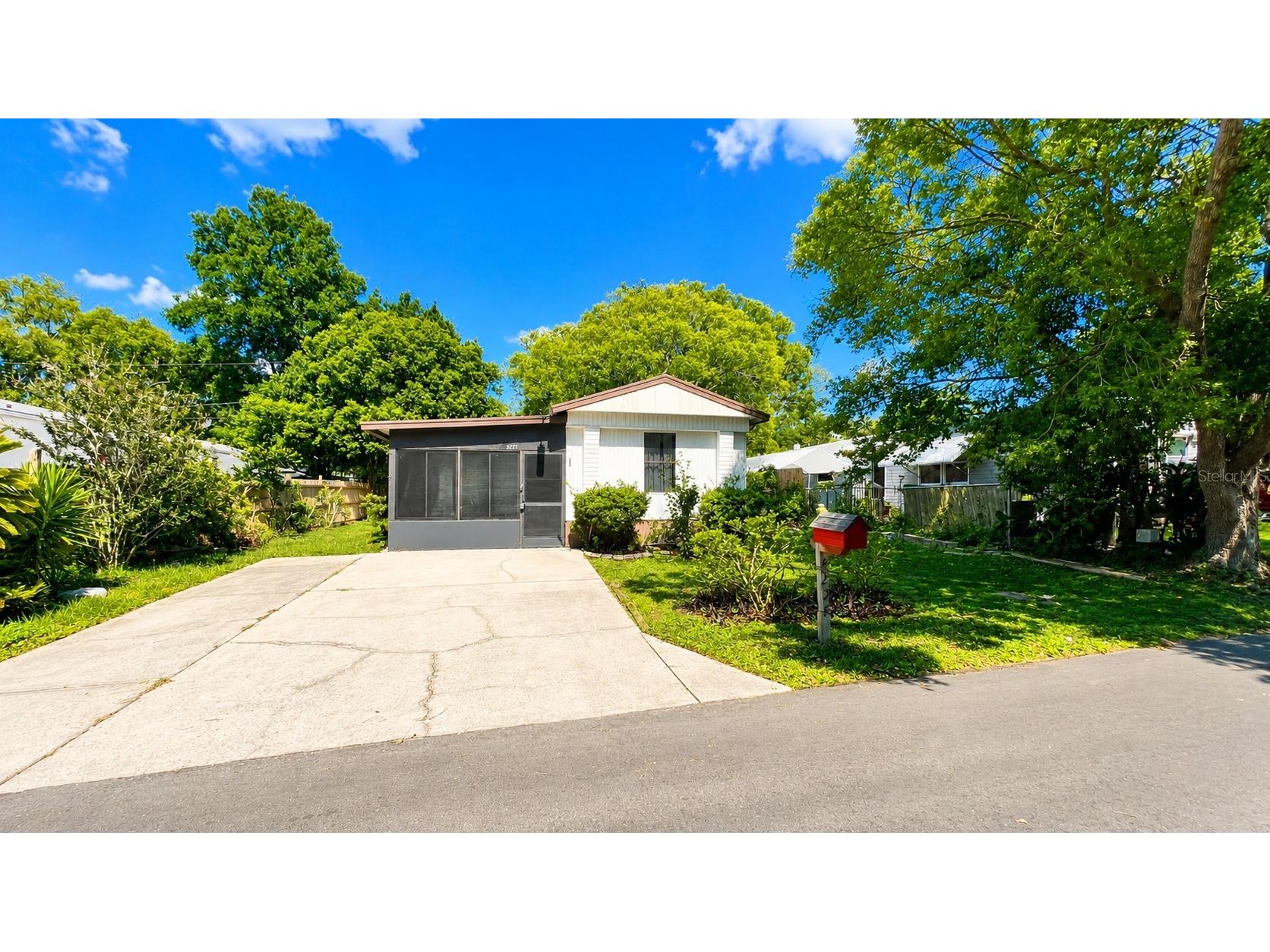 4228 Athens Avenue New Port Richey FL 34652 W7885831 image1