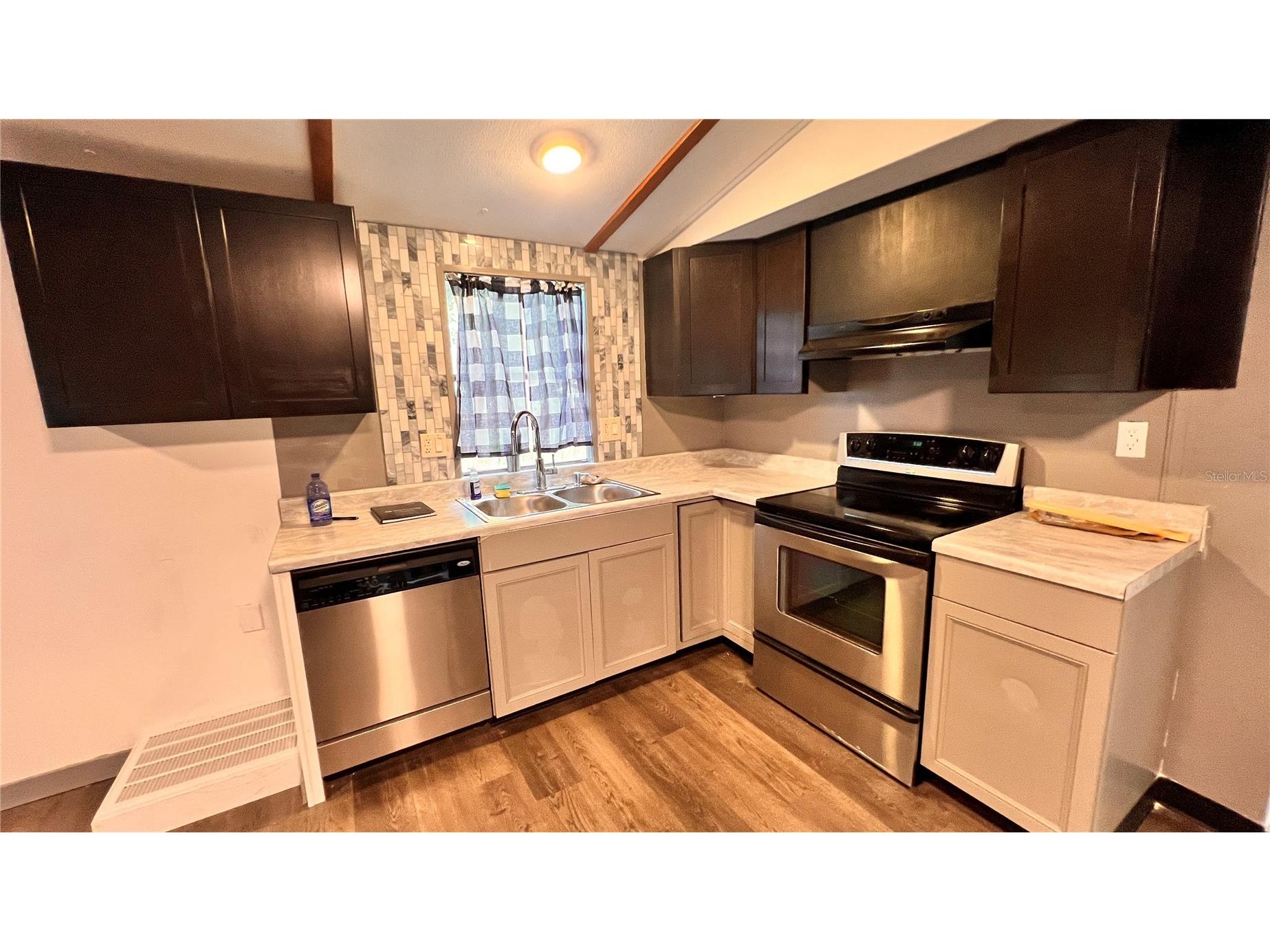 4228 Athens Avenue New Port Richey FL 34652 W7885831 image3