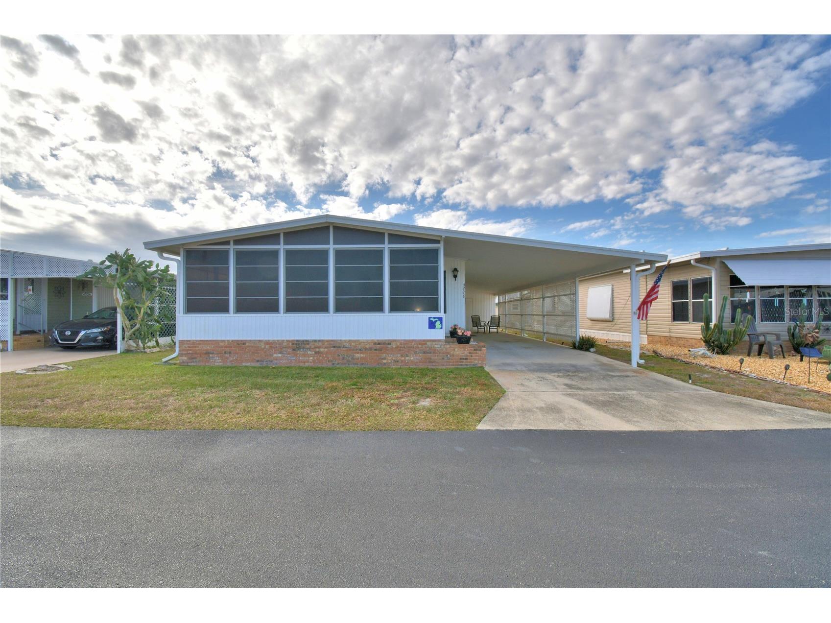 4228 Cedarwood Street Winter Haven FL 33880 - Dinner Lake P4937684 image1