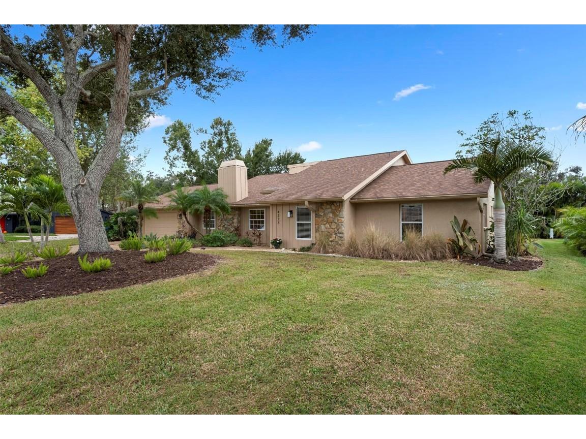 4228 Francis Bacon Lane Sarasota FL 34241 A4674738 image2