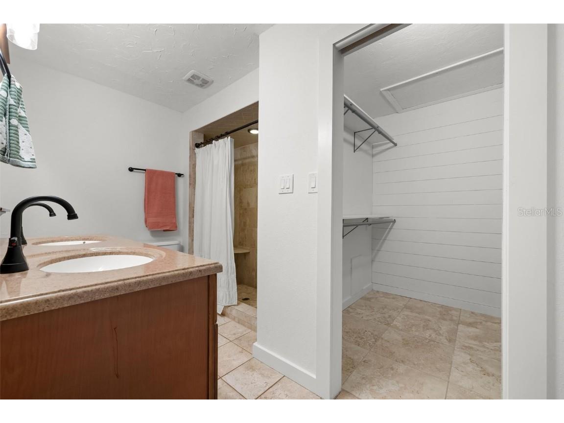 4228 Francis Bacon Lane Sarasota FL 34241 A4674738 image28