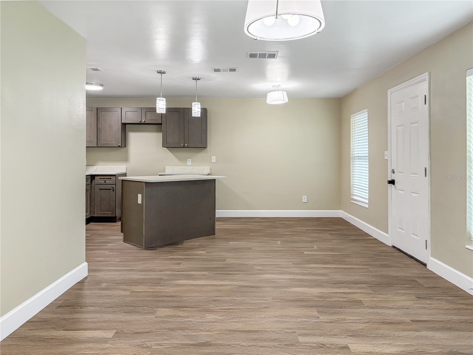 4228 Kirkland Boulevard Orlando FL 32811 O6419653 image6