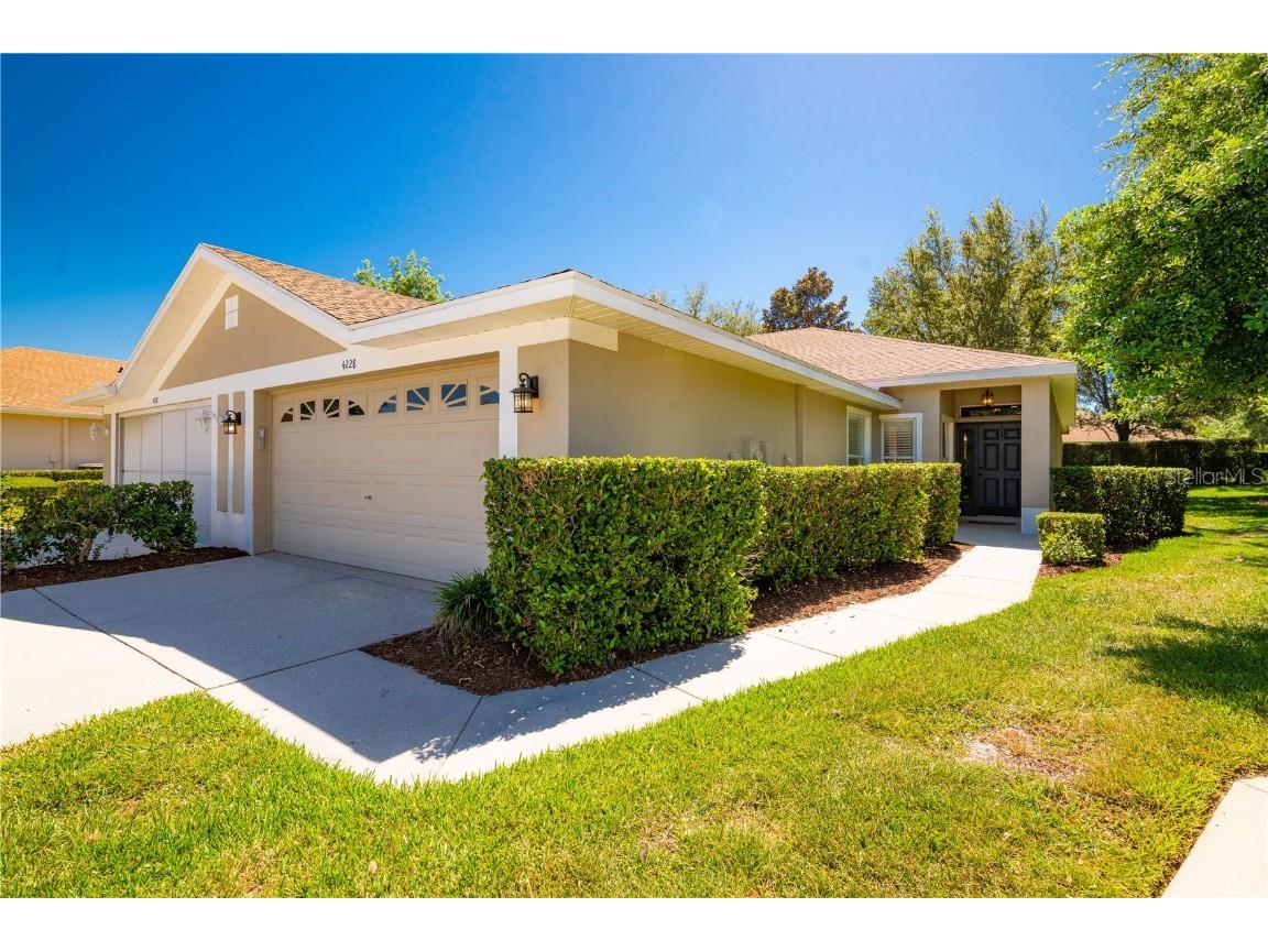 4228 Silver Star Drive Spring Hill FL 34609 W7854777 image1