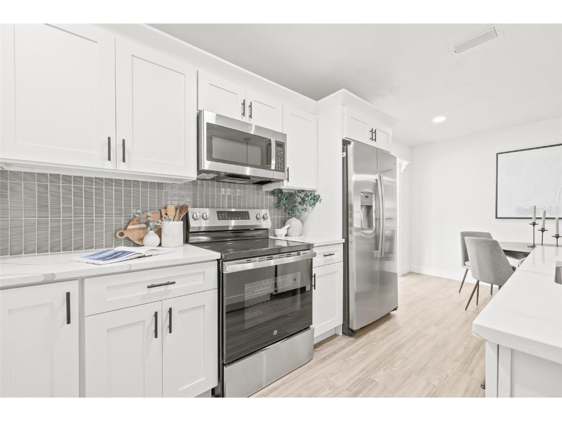 4228 W Bay Vista Avenue Tampa FL 33611 TB8441877 image11