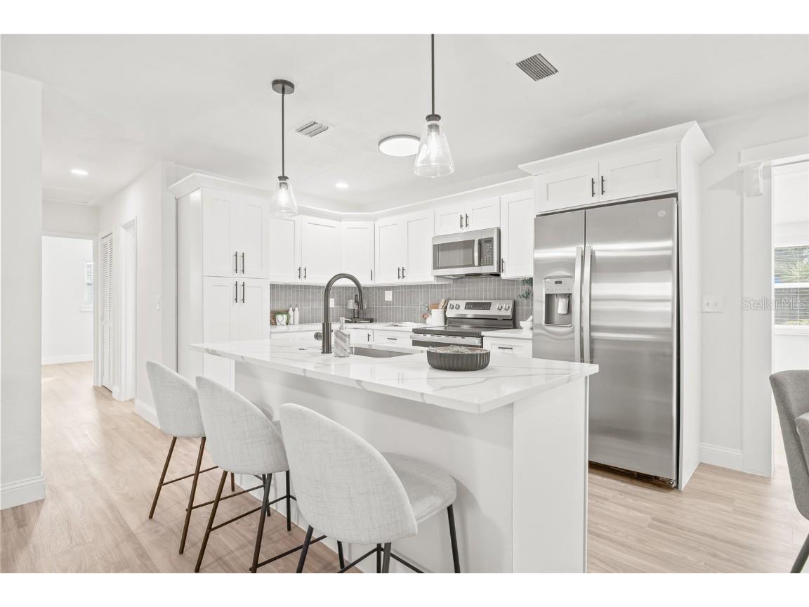 4228 W Bay Vista Avenue Tampa FL 33611 TB8441877 image7