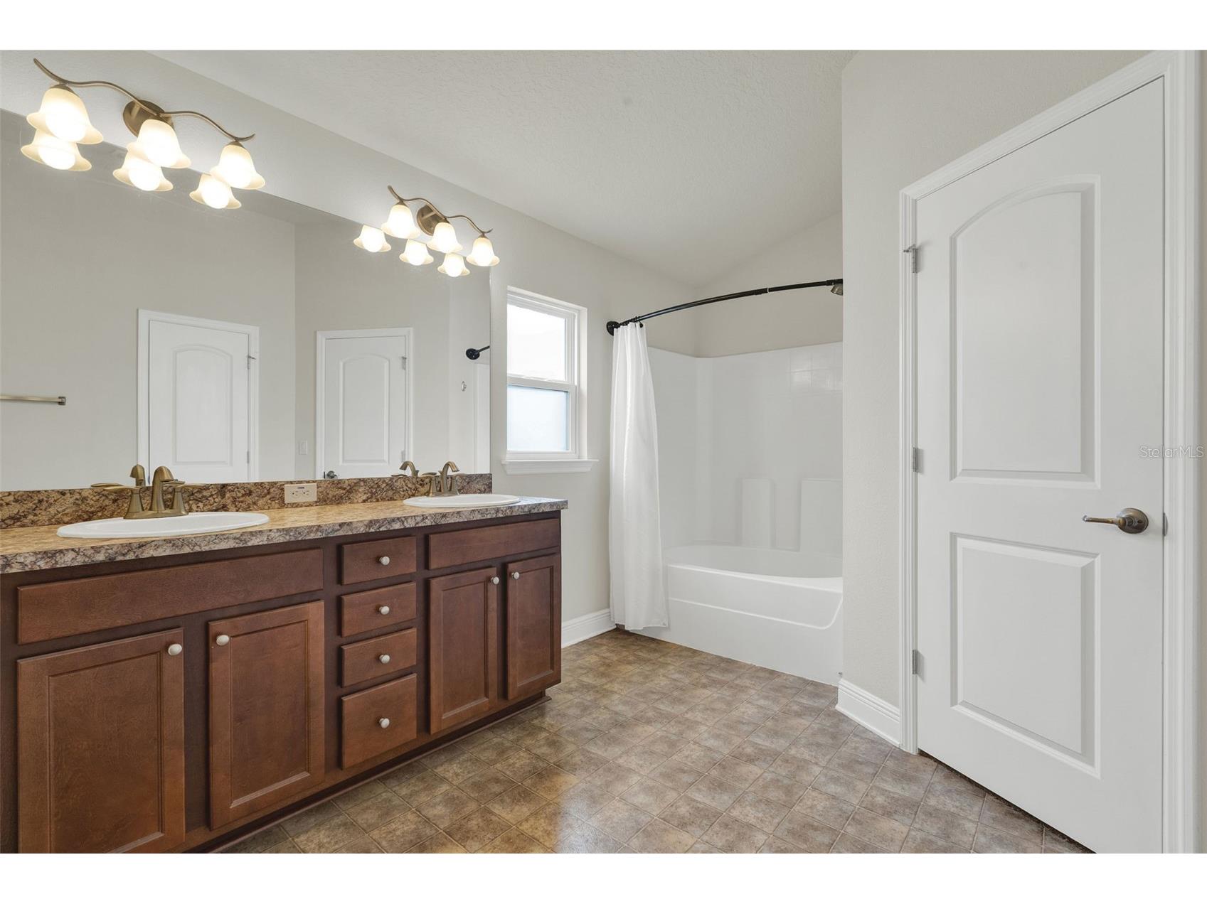 4229 Barnsley Lane Tavares FL 32778 G5100743 image16