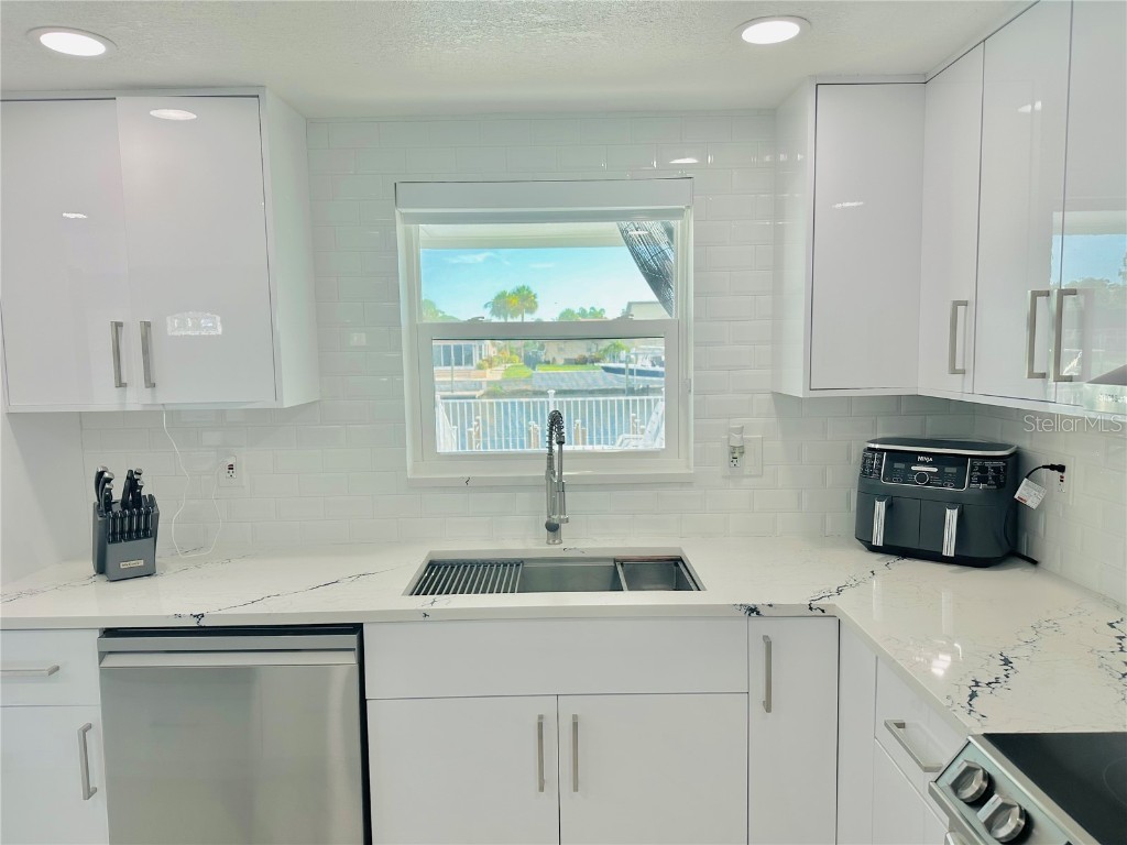 4229 Floramar Terrace New Port Richey FL 34652 S5109548 image14