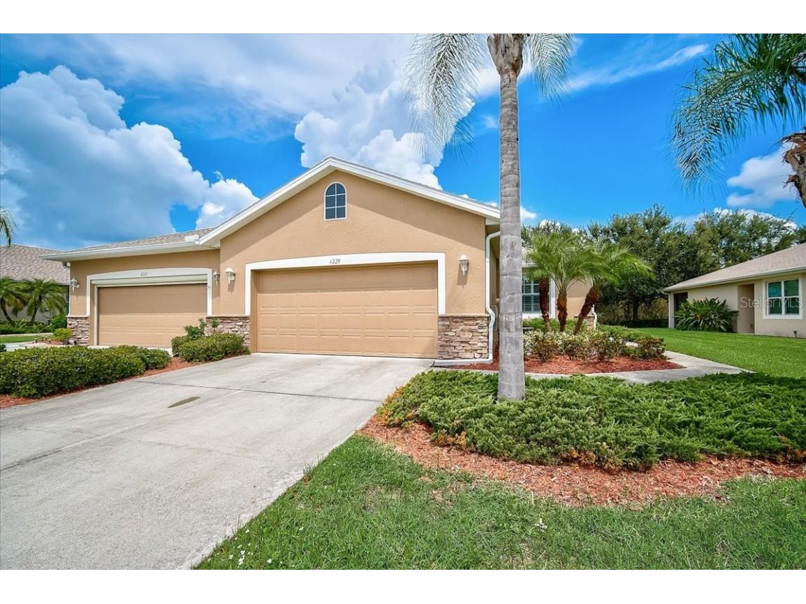 4229 Lenox Boulevard Venice FL 34293 A4546063 image1