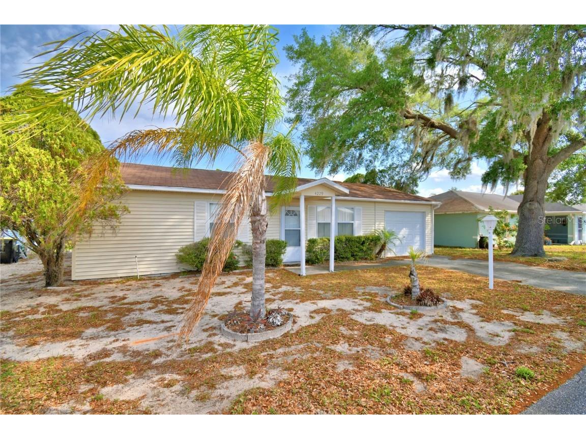 4229 Nandina Street Lake Wales FL 33898 P4934250 image1