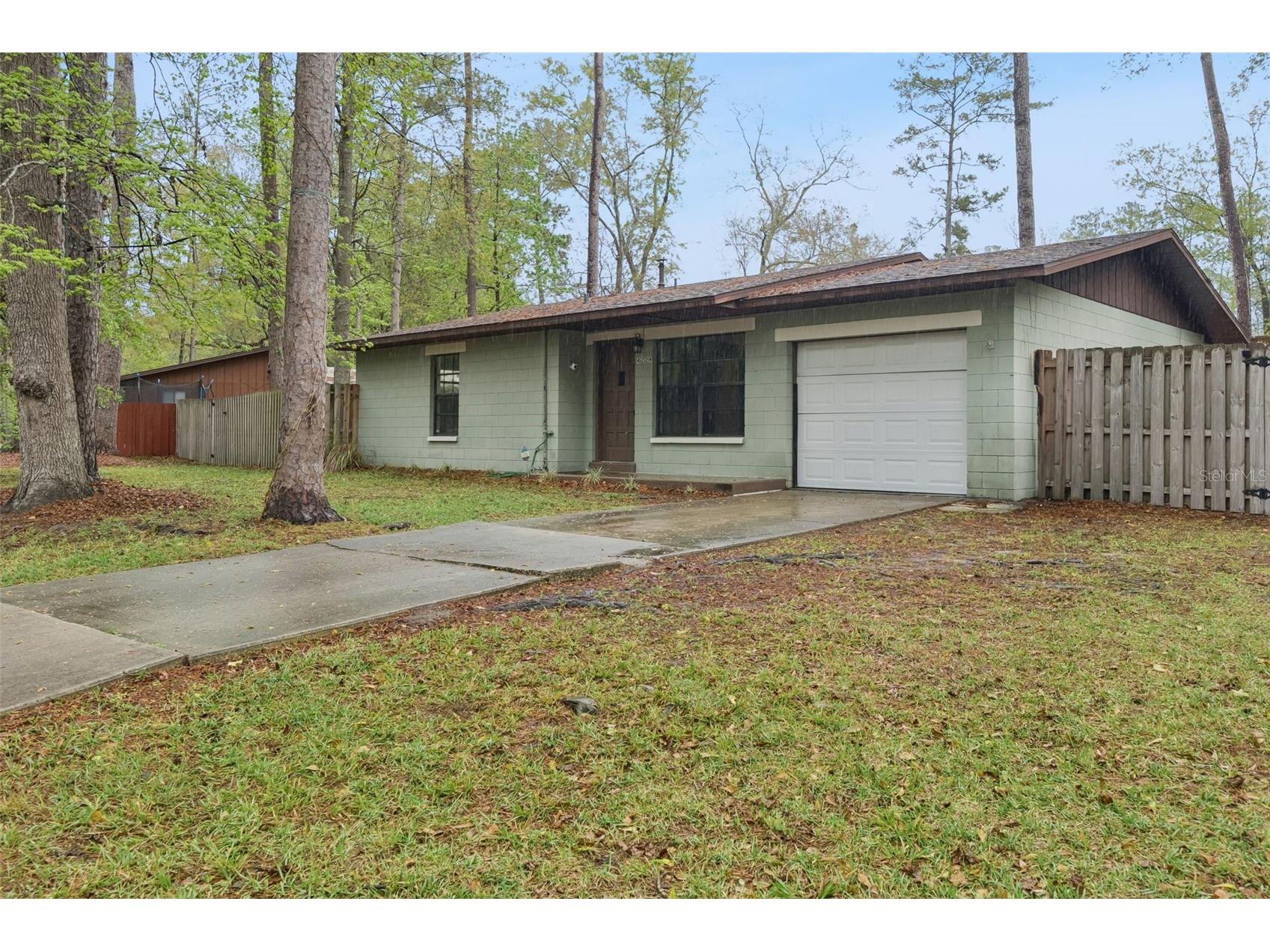 4229 NW 29th Terrace Gainesville FL 32605 A4686058 image1