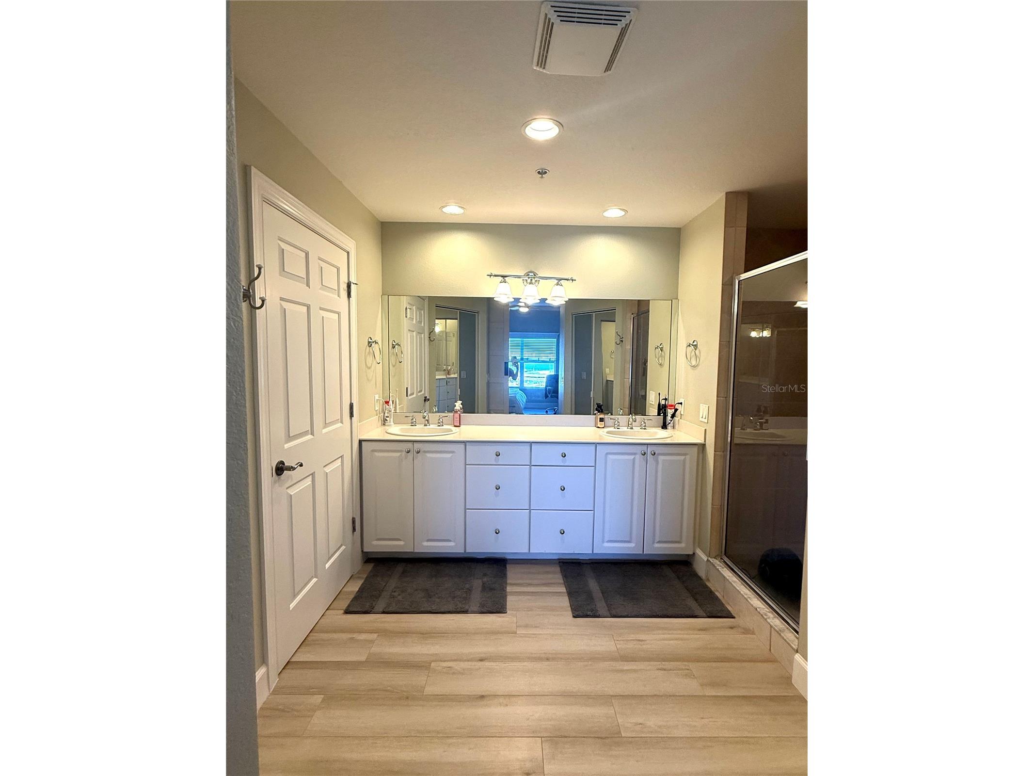 423 150th Avenue #1405 Madeira Beach FL 33708 TB8484689 image16