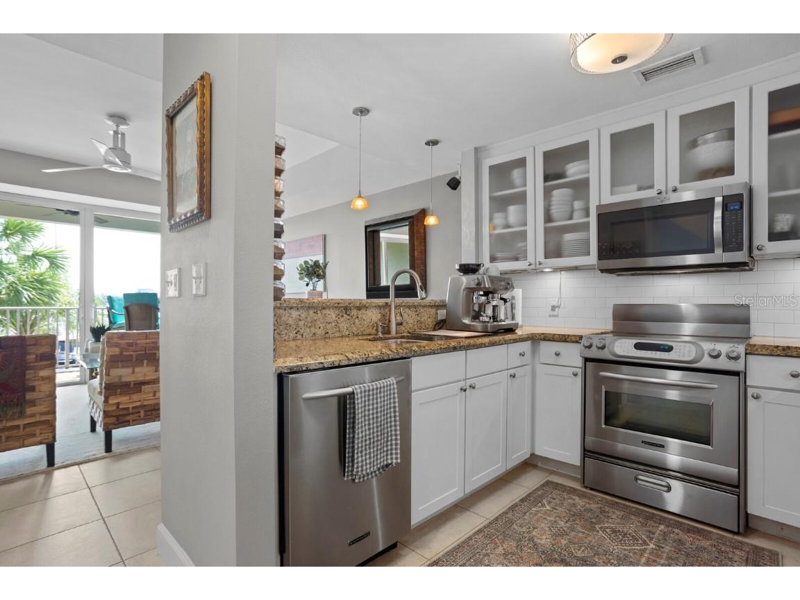 423 Bahia Beach Boulevard Ruskin FL 33570 A4675079 image18