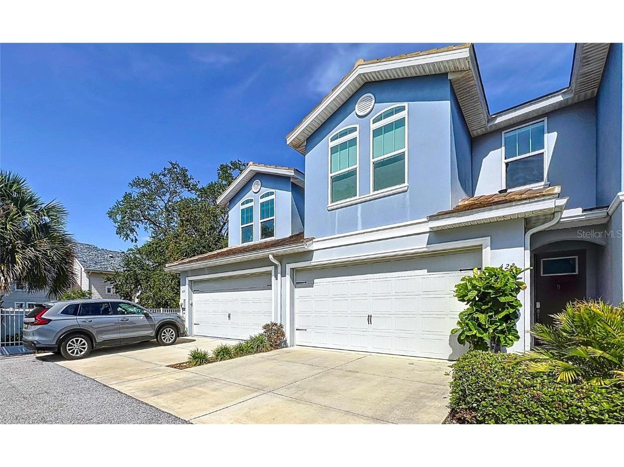 423 Birdsong Lane Dunedin FL 34698 TB8375289 image1