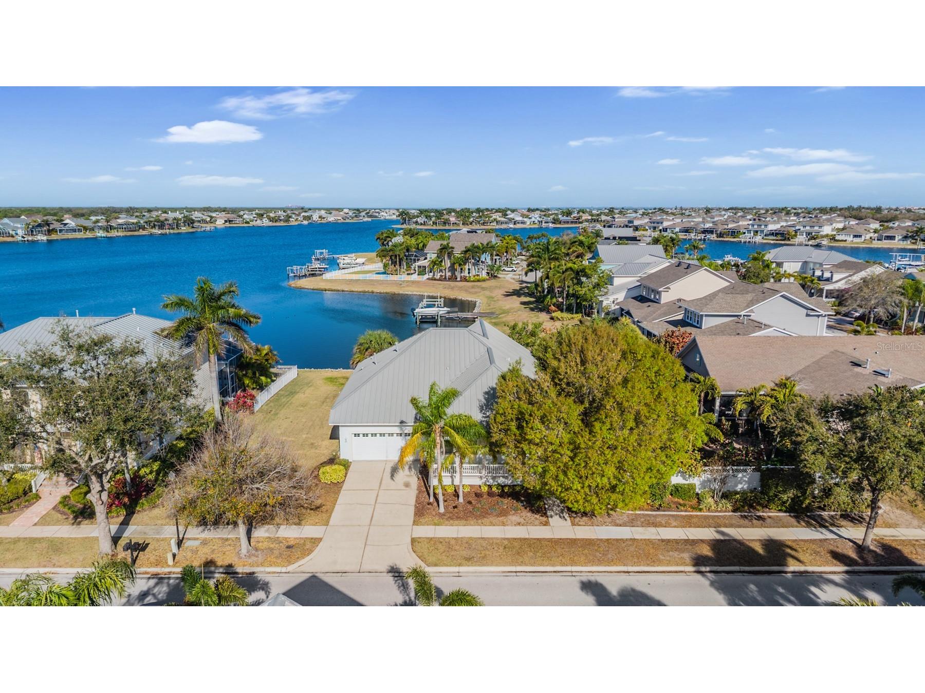 423 Manns Harbor Drive Apollo Beach FL 33572 - INTRACOASTAL WATERWAY TB8478472 image30