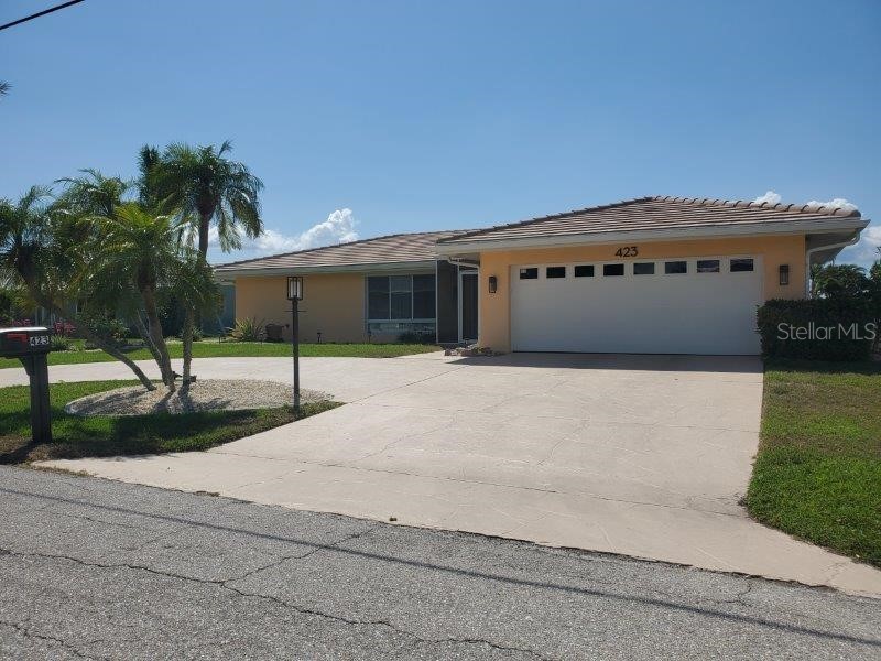 423 Matares Drive Punta Gorda FL 33950 C7473933 image1