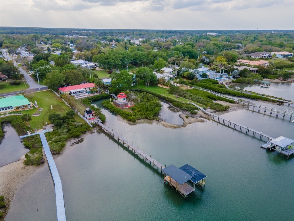 423 N Riverside Drive Edgewater FL 32132 - INDIAN RIVER V4929244 image1