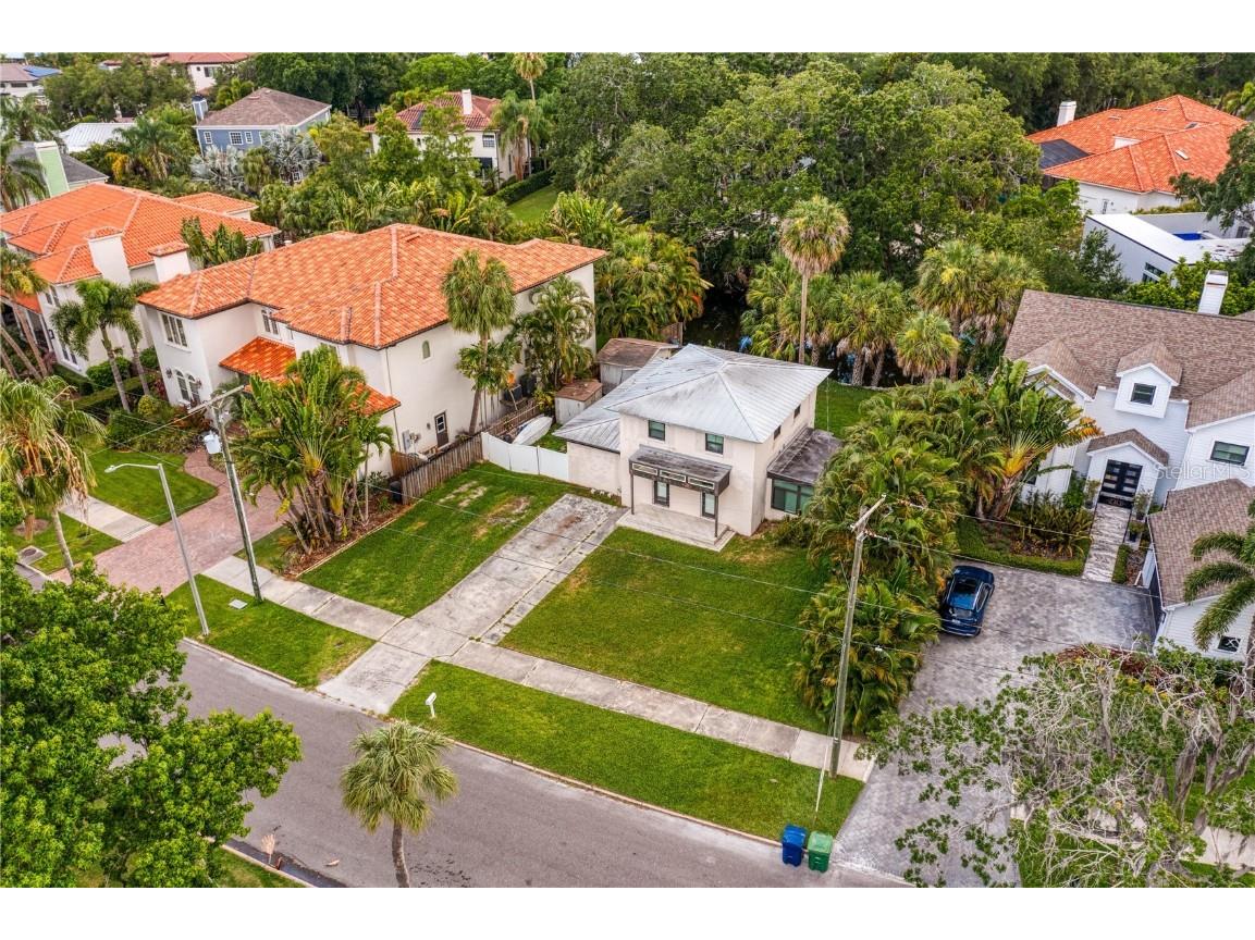 423 S Royal Poinciana Drive Tampa FL 33609 T3533024 image1