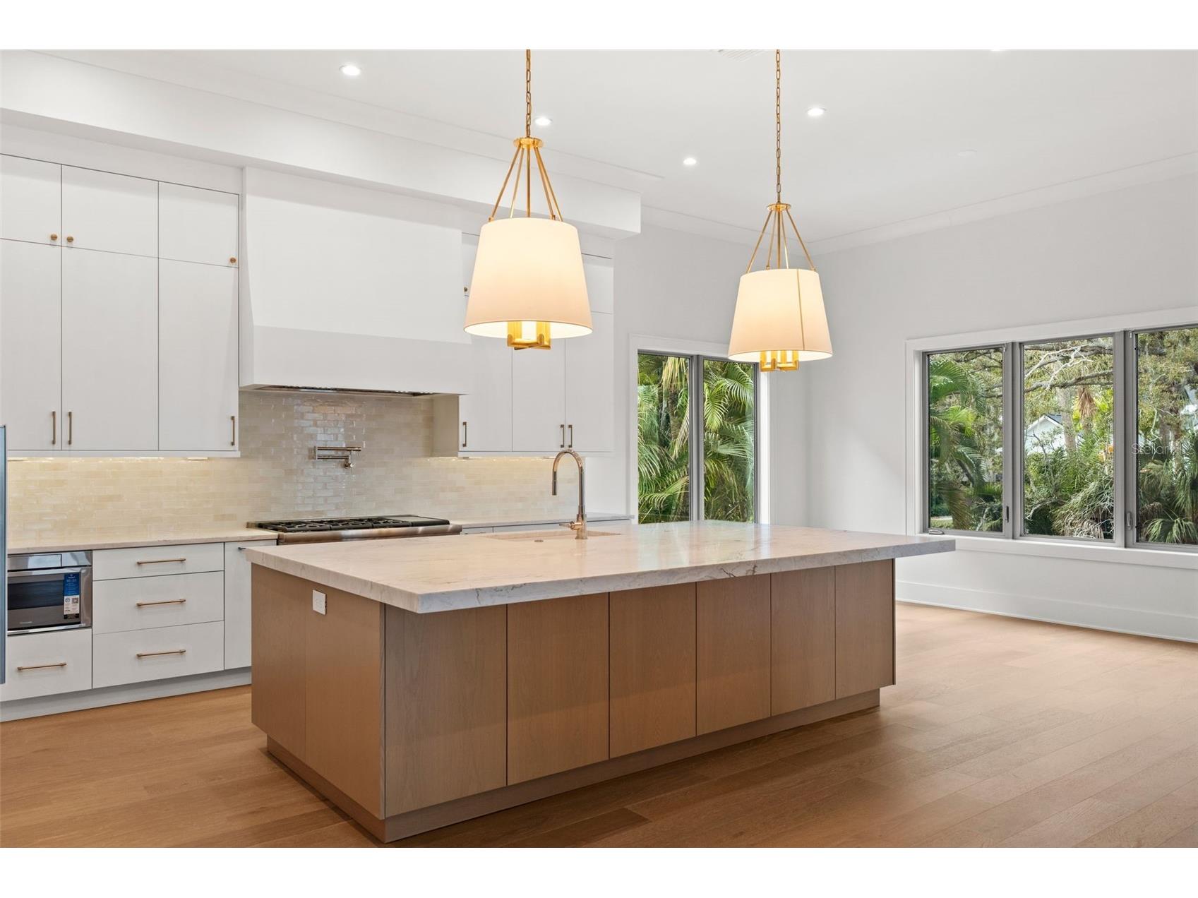 423 S Royal Poinciana Drive Tampa FL 33609 TB8449769 image13