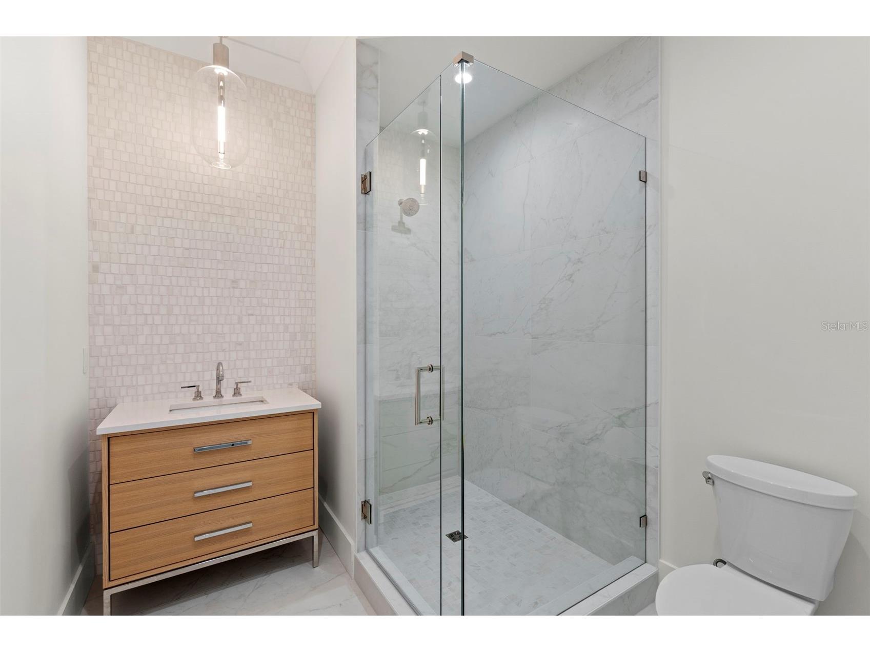 423 S Royal Poinciana Drive Tampa FL 33609 TB8449769 image25