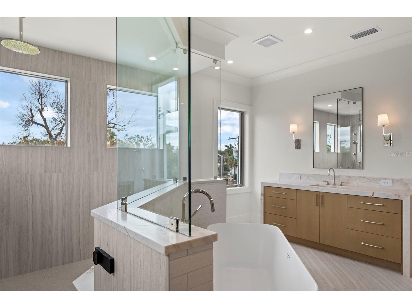 423 S Royal Poinciana Drive Tampa FL 33609 TB8449769 image36