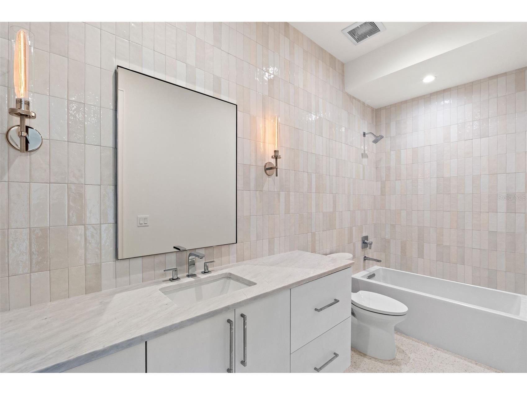 423 S Royal Poinciana Drive Tampa FL 33609 TB8449769 image48