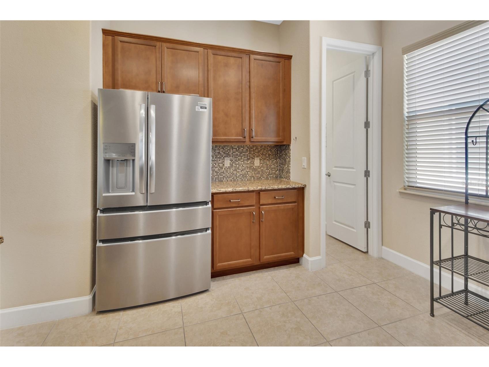 423 Tisbury Court Deland FL 32724 V4948489 image8