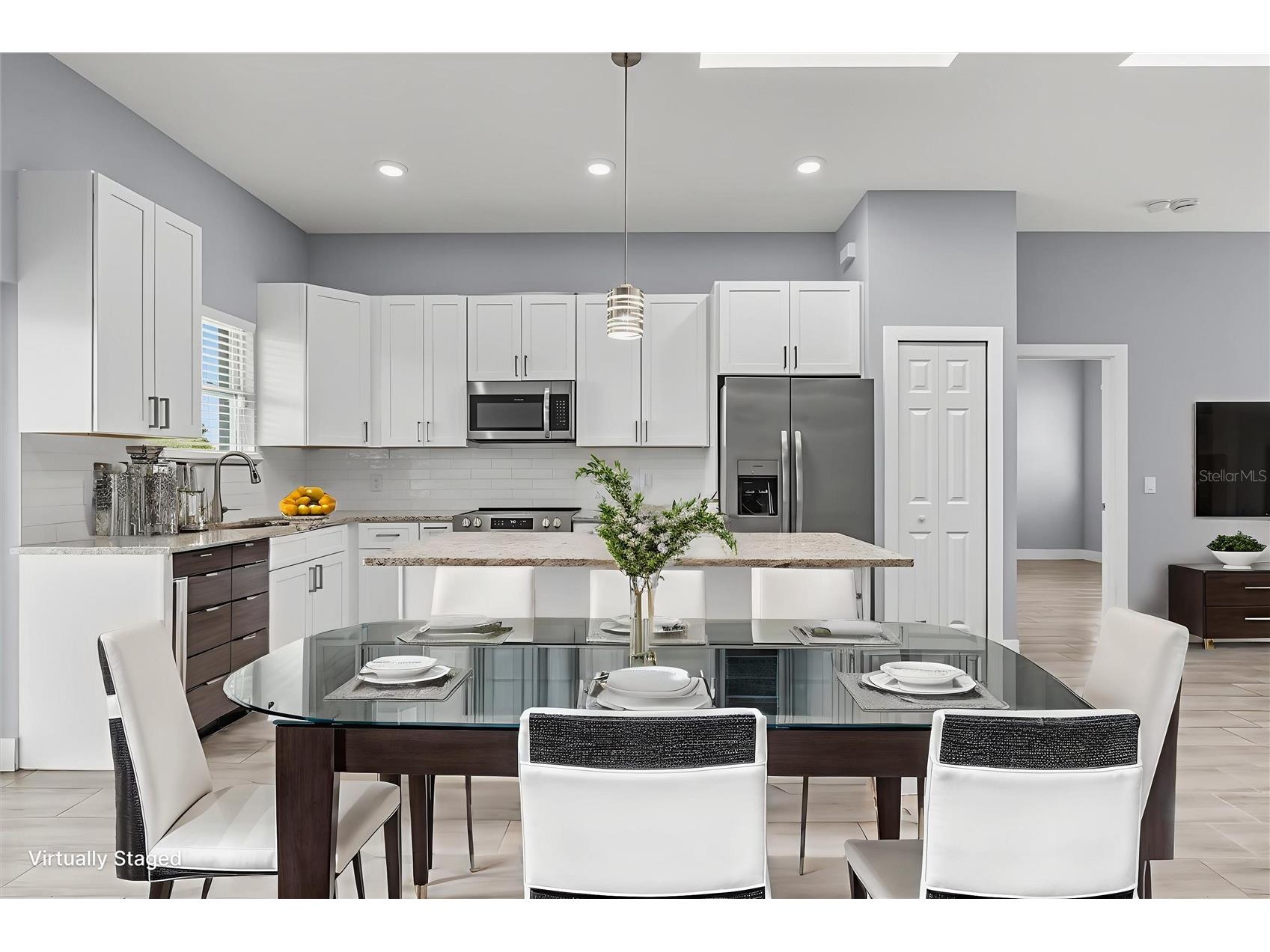 423 Vernon Court Kissimmee FL 34759 S5135083 image4