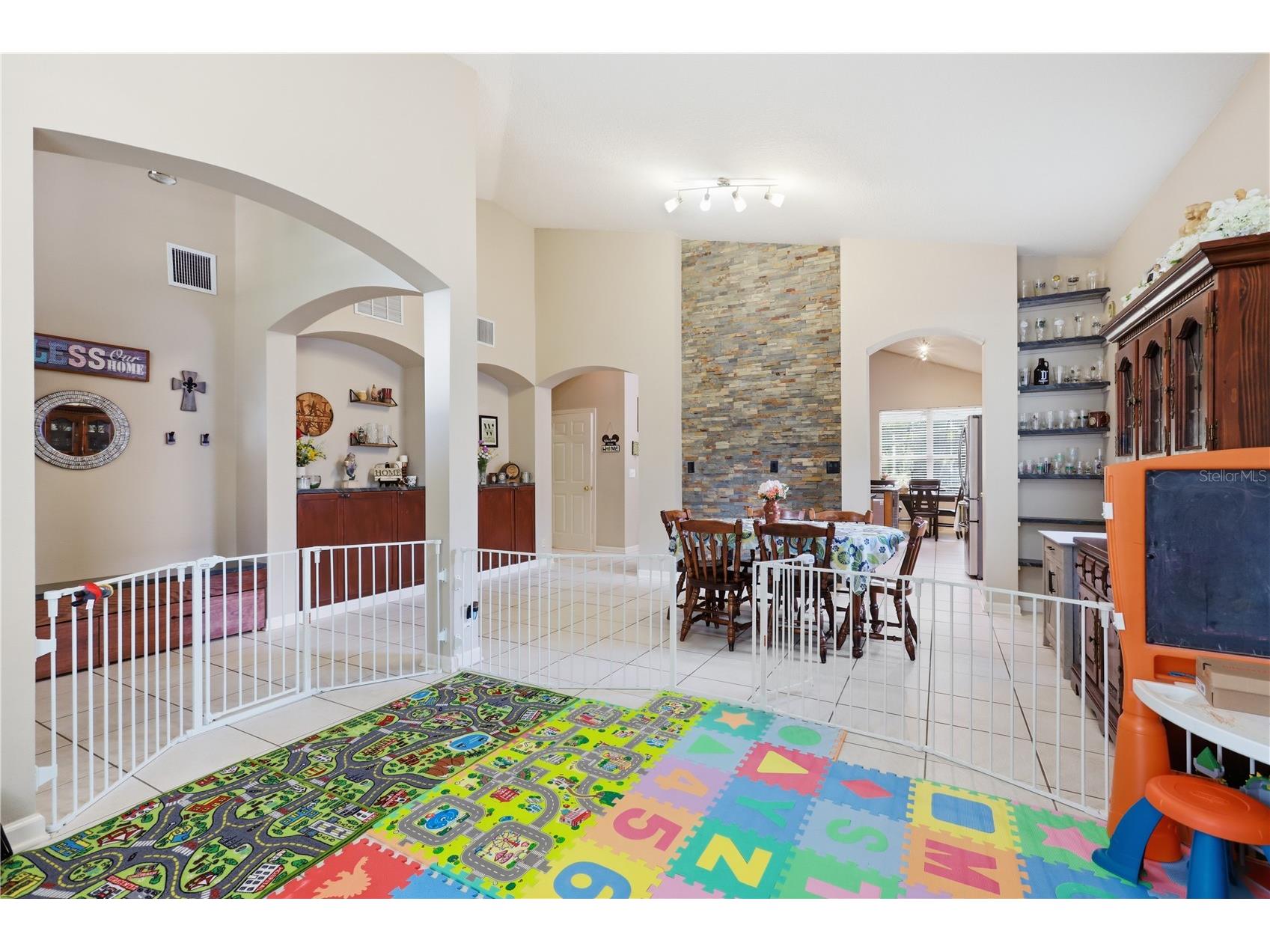 423 Victoria Hills Drive Deland FL 32724 V4948883 image6