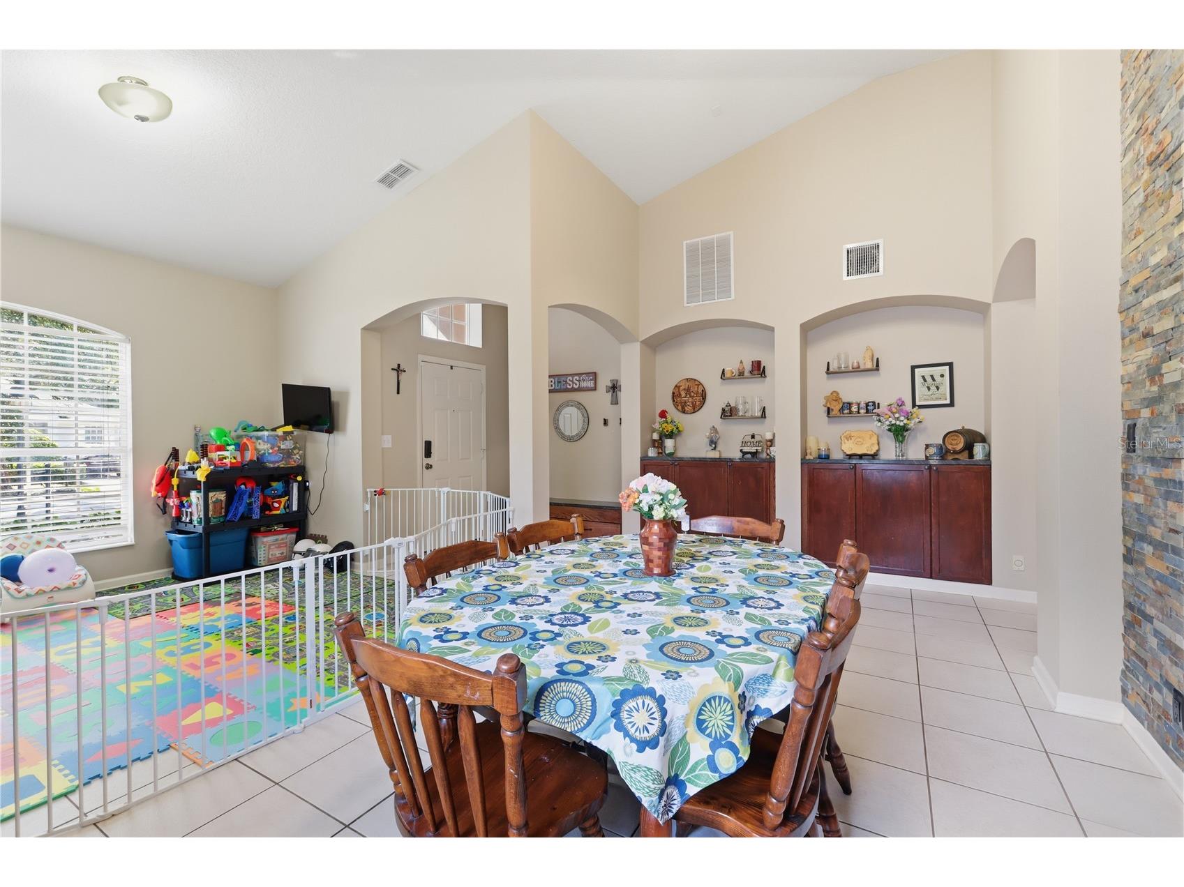 423 Victoria Hills Drive Deland FL 32724 V4948883 image8