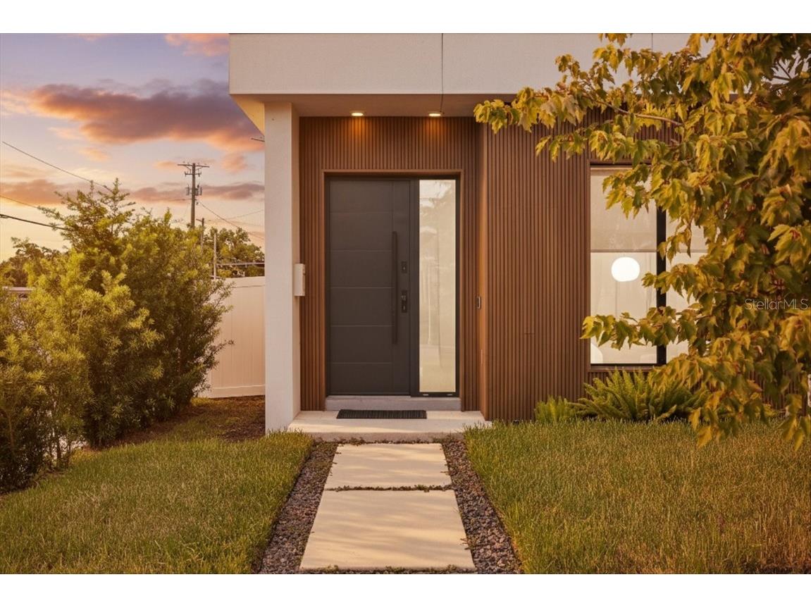 423 W Amelia Avenue #2 Tampa FL 33602 TB8426683 image2