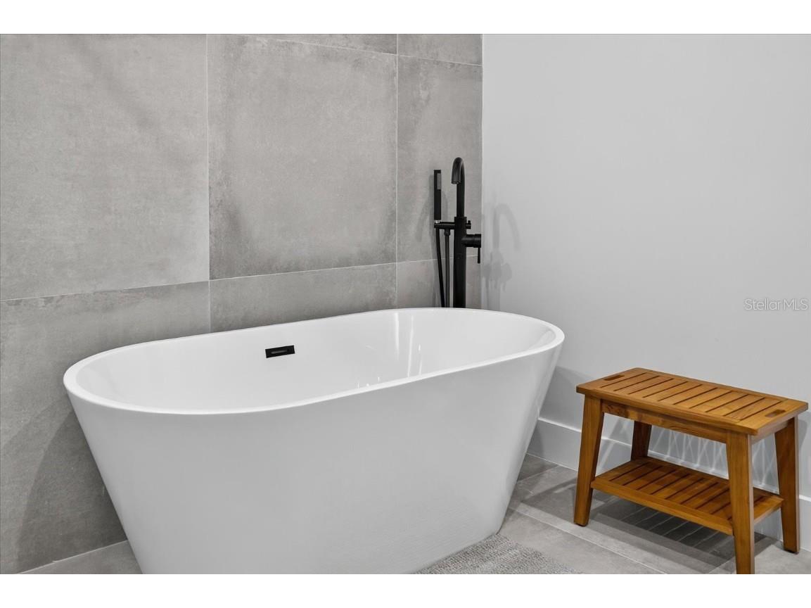 423 W Amelia Avenue #2 Tampa FL 33602 TB8426683 image43