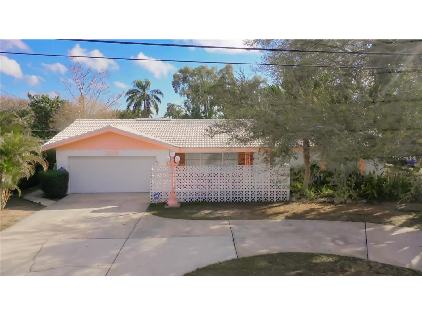 4230 22nd Avenue N Saint Petersburg FL 33713 U8189336 image1