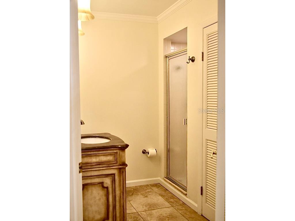 4230 Arborwood Lane Tampa FL 33618 TB8454094 image15