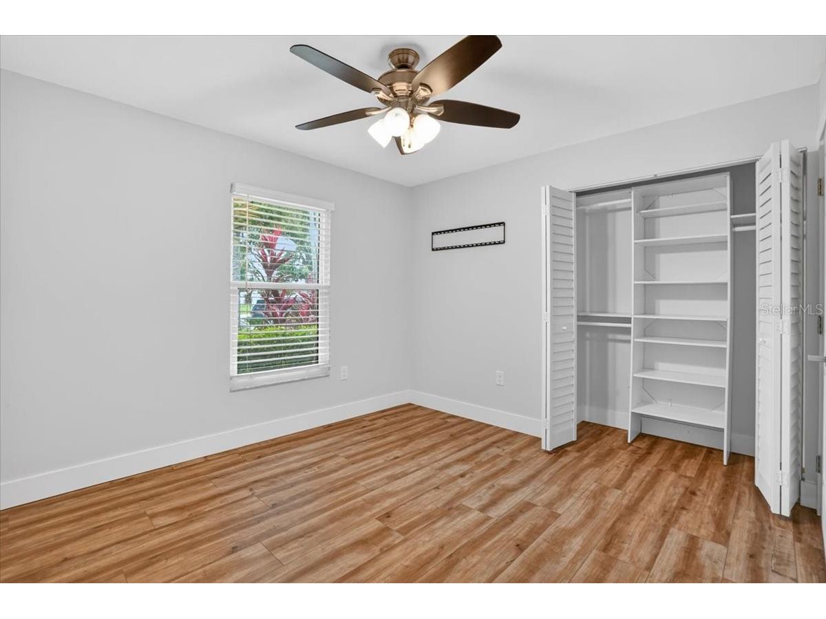 4230 Shady Oaks Court Sarasota FL 34233 A4685832 image15