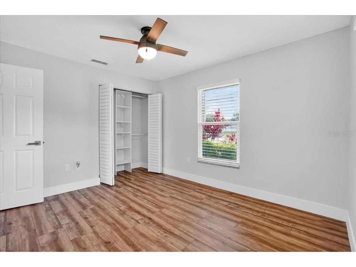 4230 Shady Oaks Court Sarasota FL 34233 A4685832 image17