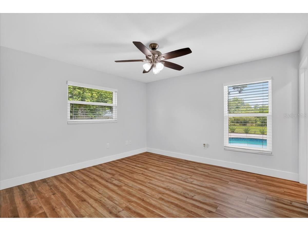 4230 Shady Oaks Court Sarasota FL 34233 A4685832 image19