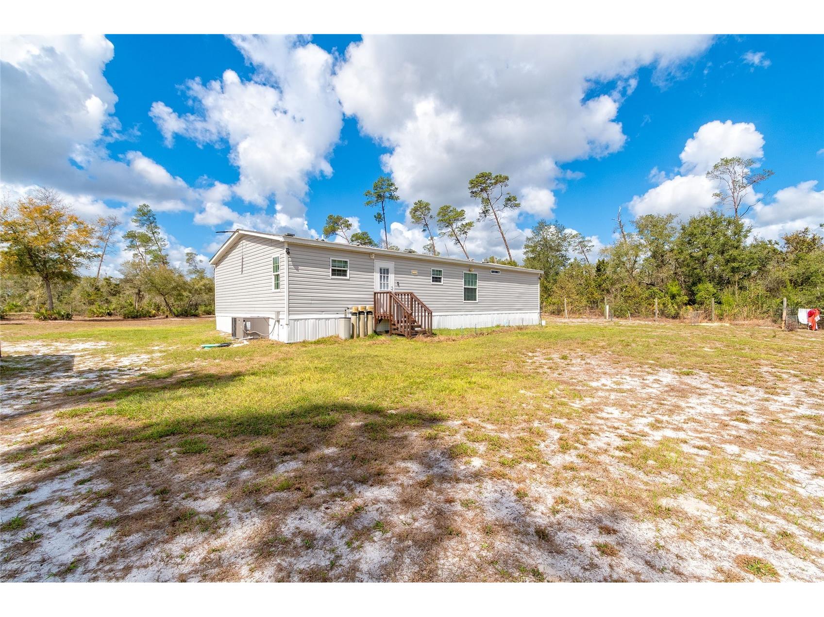 42300 Fonseca Lane Deland FL 32720 O6382810 image13