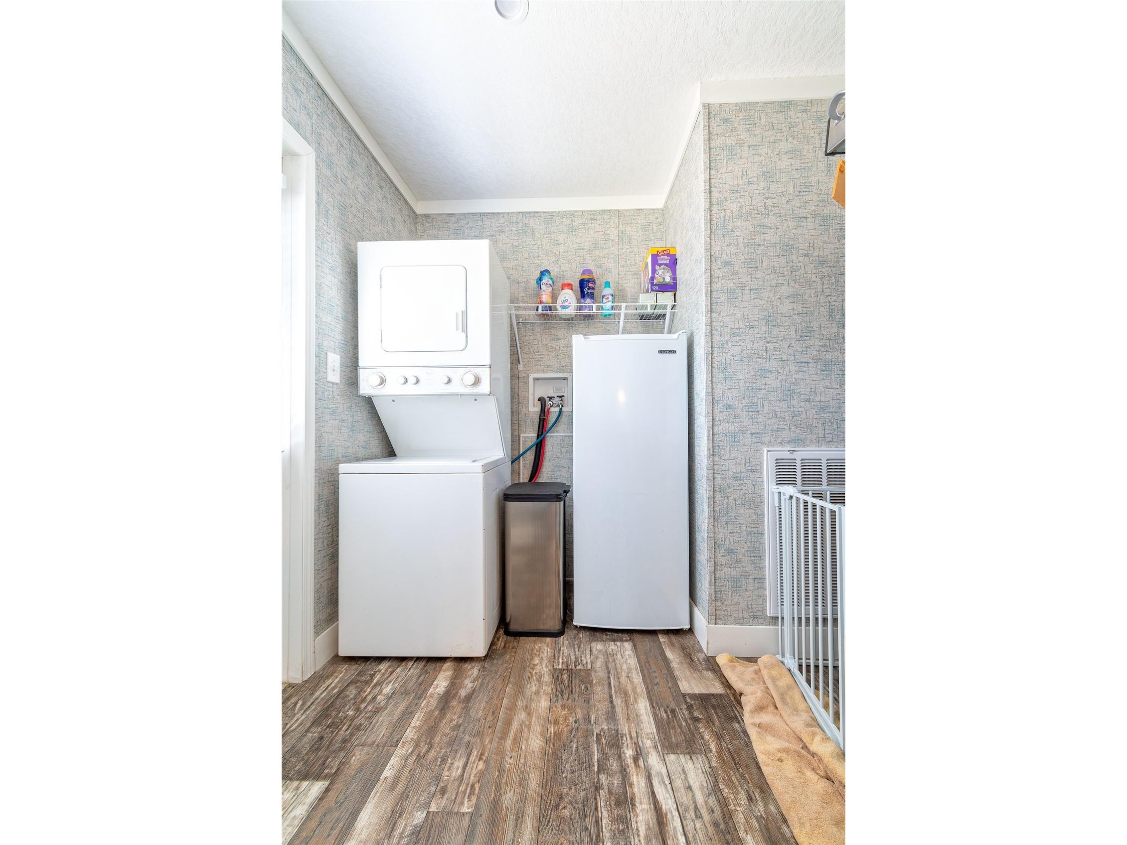 42300 Fonseca Lane Deland FL 32720 O6382810 image25