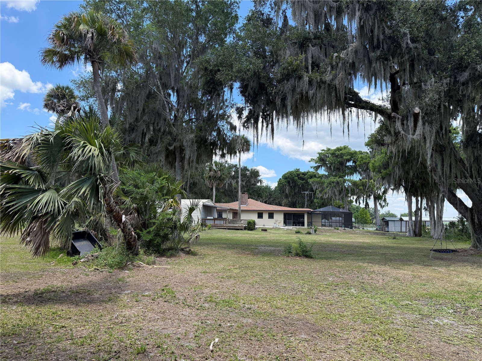 4232 County Road 400 Lake Panasoffkee FL 33538 - LAKE PANASOFFKEE G5112404 image19