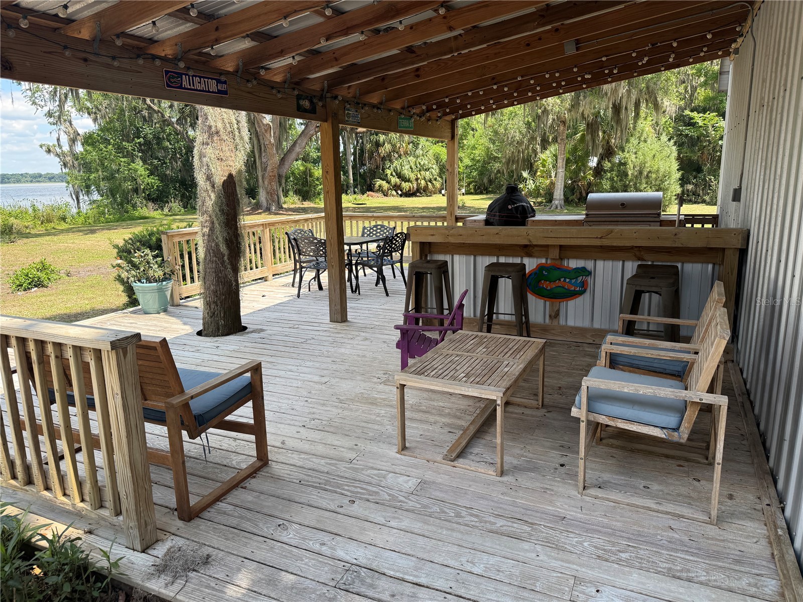 4232 County Road 400 Lake Panasoffkee FL 33538 - LAKE PANASOFFKEE G5112404 image89