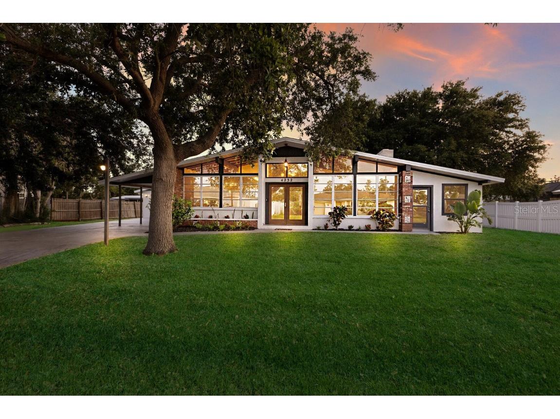 4232 Pandora Road Venice FL 34293 A4655755 image1