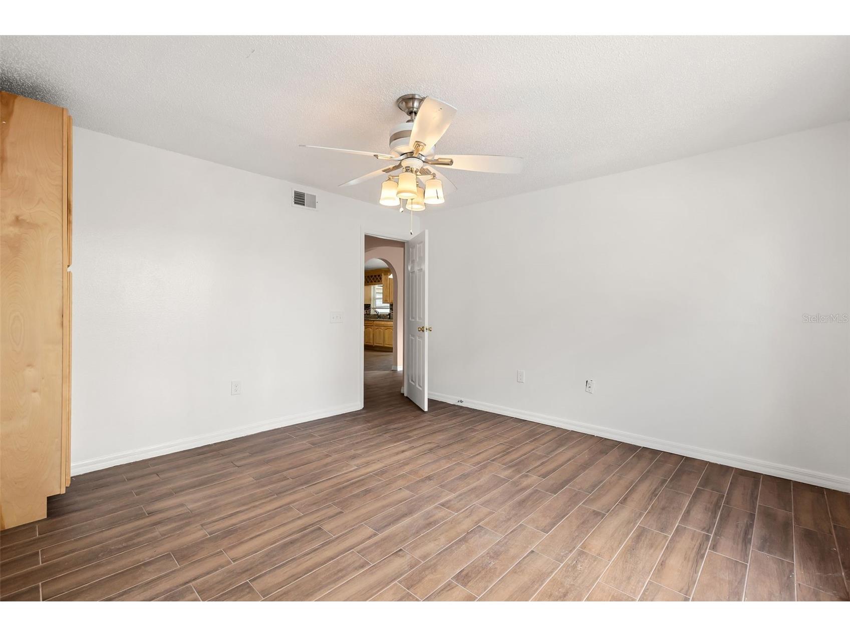 4232 Stonefield Drive Orlando FL 32826 O6410009 image8