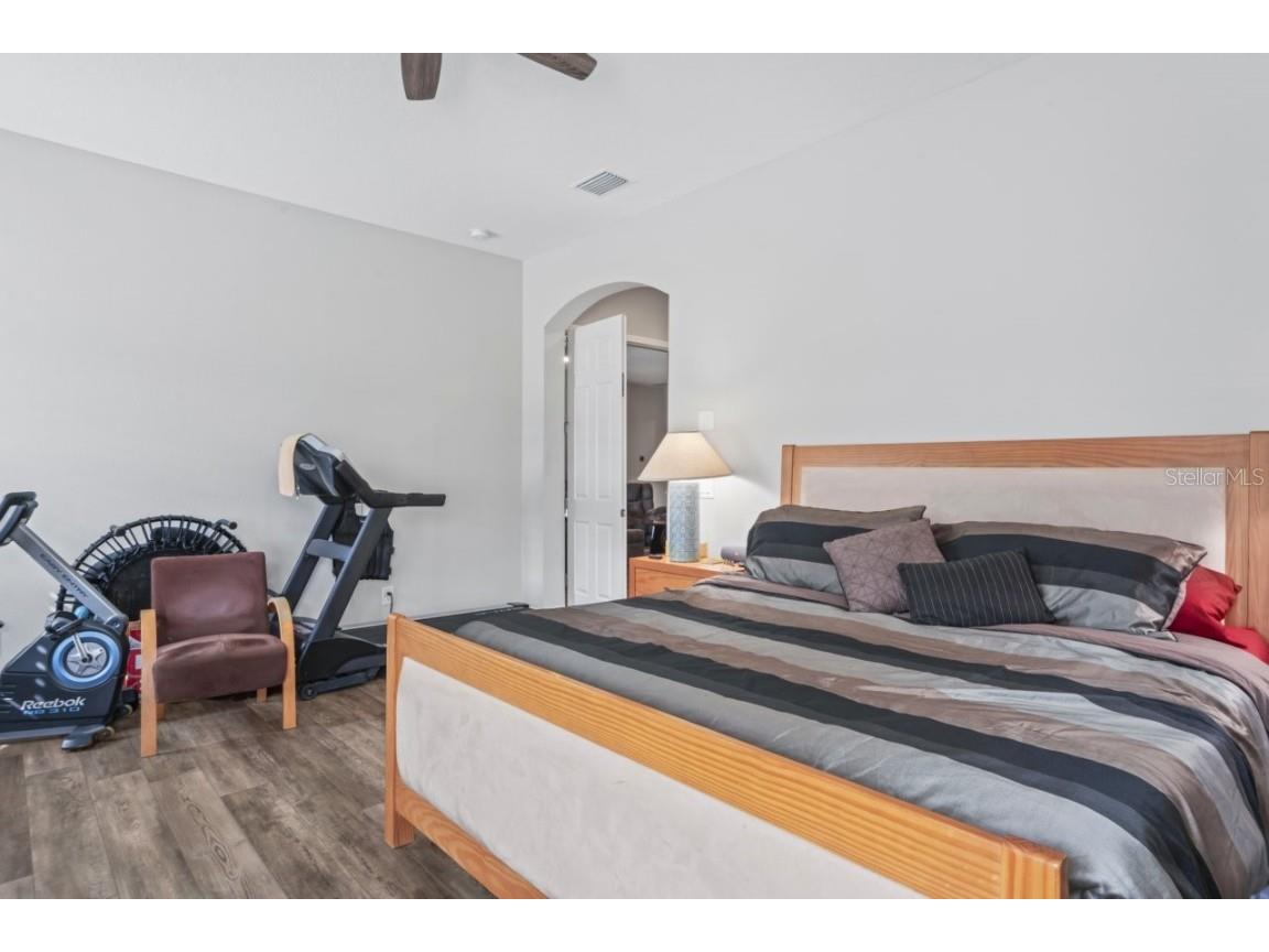 4232 Woodland Retreat Boulevard New Port Richey FL 34655 W7878860 image19